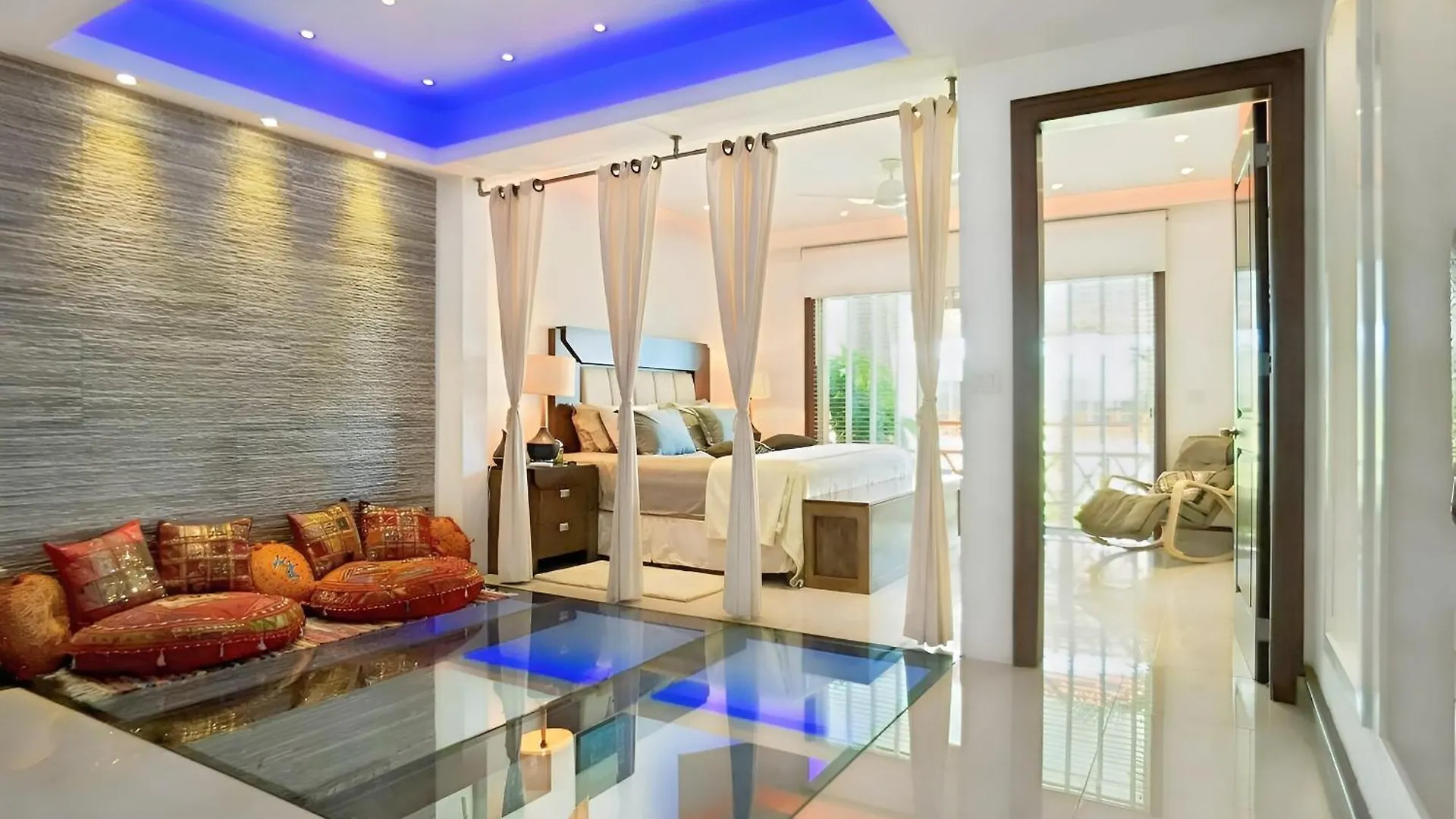 Apartment Luxury Duplex -4 Pers- 2Mn Beach&5Th Av, Pool, Gym Playa del Carmen